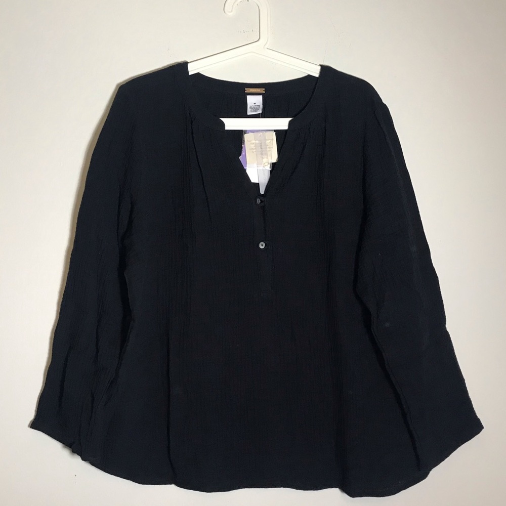NWT Magaschoni long sleeve black blouse button